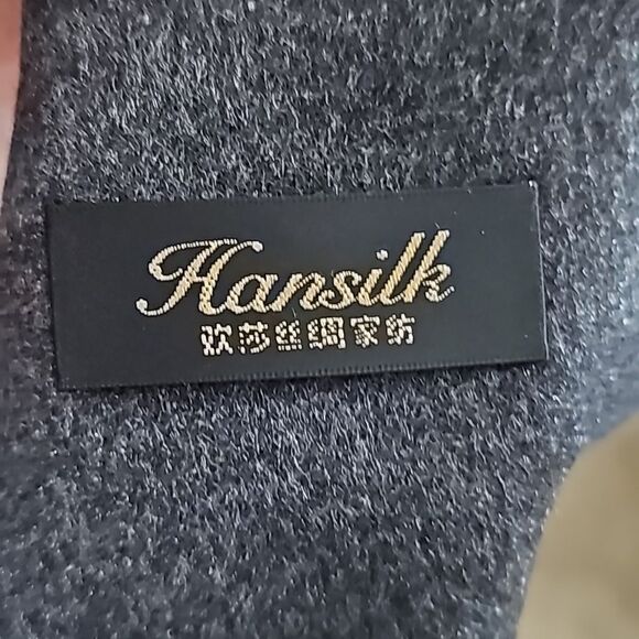 Scarf By Hansilk Red Gray Tan Mulberry Silk Size 72" x 12" Fringed edge - Picture 3 of 3